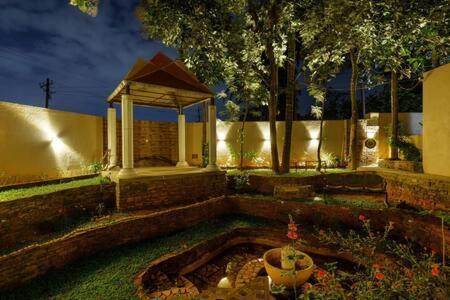 Golden Radiance Airyaman Spa & Pool Villa Breakfast & Spa Included Mysore Exterior photo